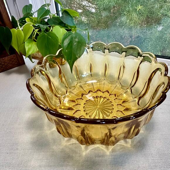 Vintage Amber Glass Serving Bowl – Scalloped Edge with Floral Panel Design - Picture 1 of 11